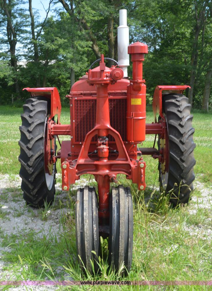 image for item AO9070 McCormick-Deering Farmall F20 tractor