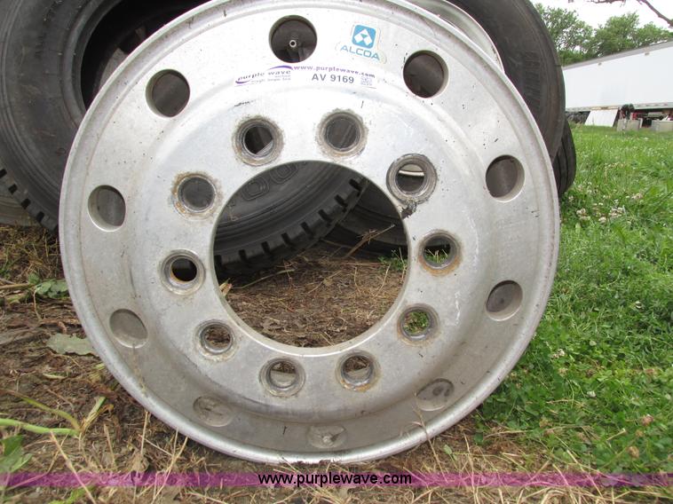 image for item AV9169 Assorted 22.5 wheels and tires