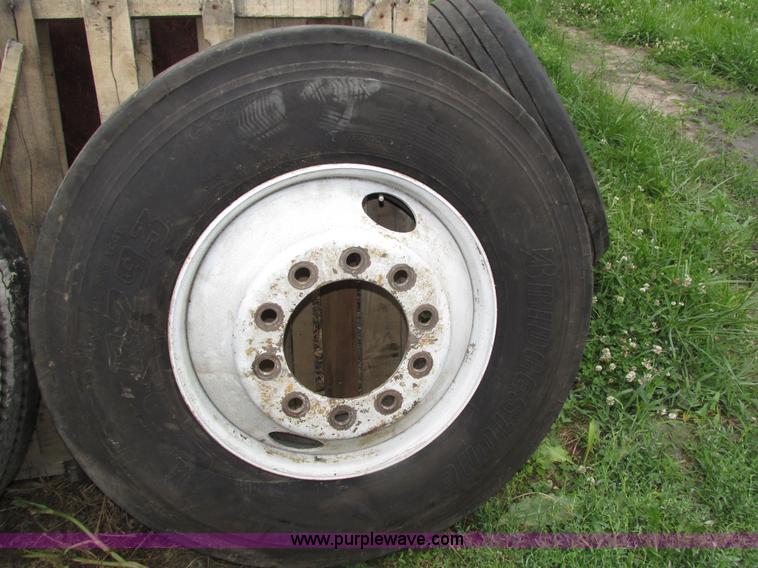 image for item AV9169 Assorted 22.5 wheels and tires