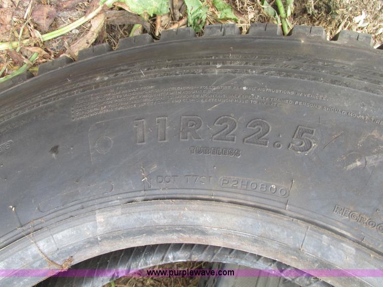 image for item AV9169 Assorted 22.5 wheels and tires