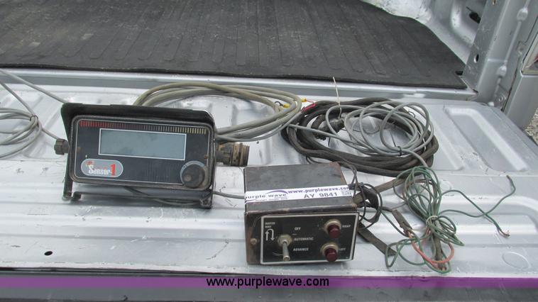 image for item AY9841 Sensor I 12 row monitor