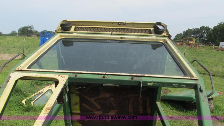 image for item AY9843 Hiniker cab