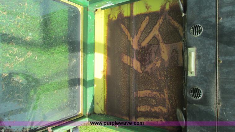 image for item AY9843 Hiniker cab