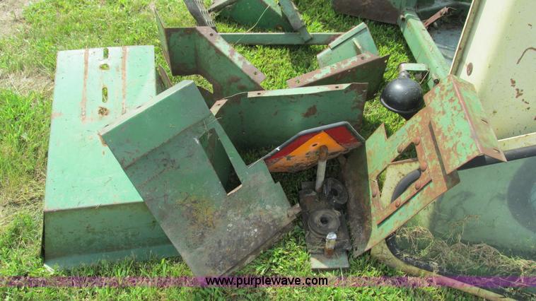 image for item AY9843 Hiniker cab