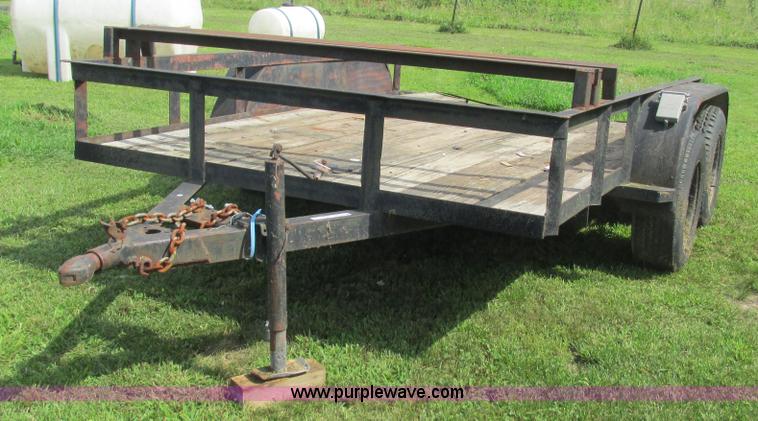image for item AY9847 1992 PJ utility trailer