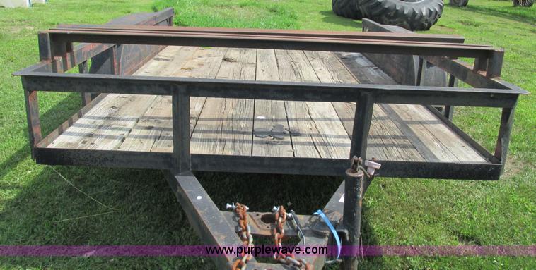 image for item AY9847 1992 PJ utility trailer