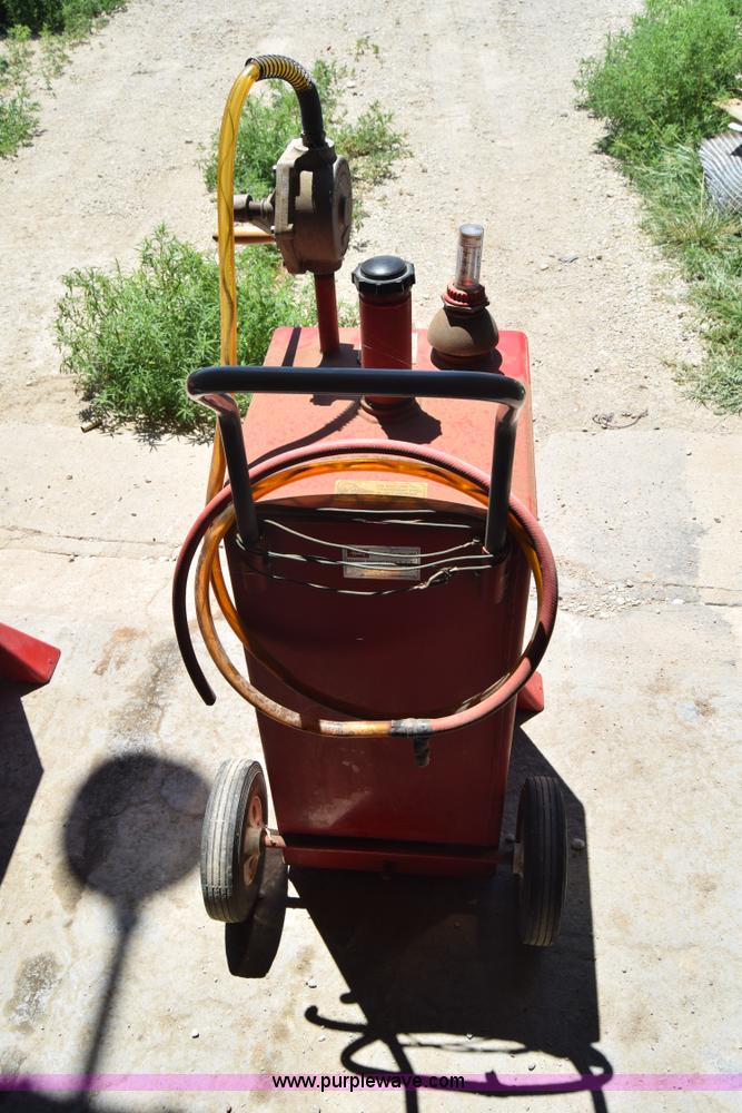 image for item BE9527 (2) Handy gas pumps