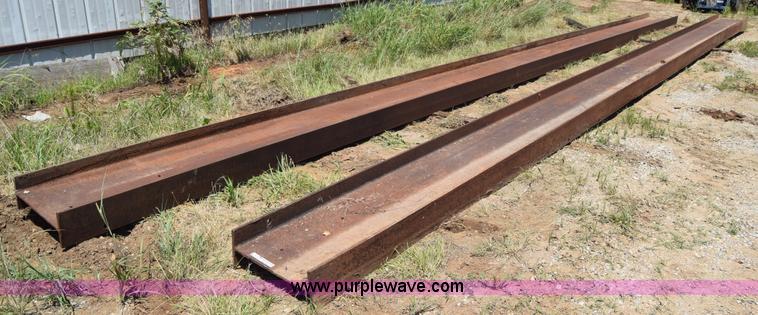 image for item BE9528 (2) steel I-beams