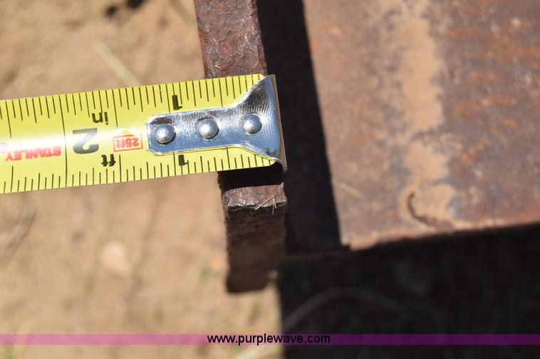 image for item BE9528 (2) steel I-beams