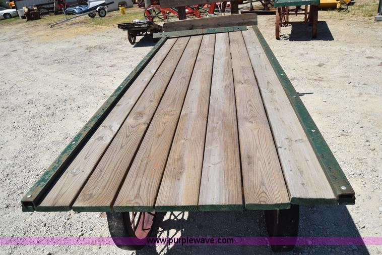 image for item BE9532 Railroad cart
