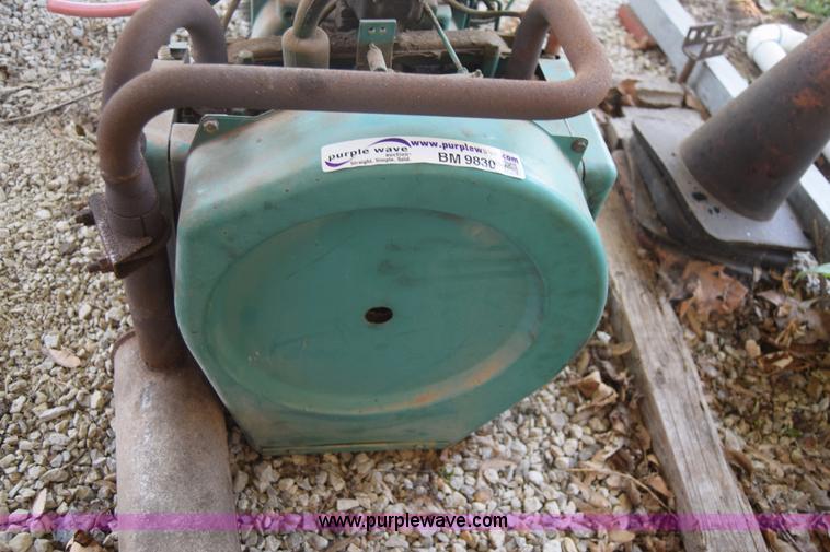 Onan 4.0BF3CR/16000B generator in Wichita, KS Item BM9830 sold