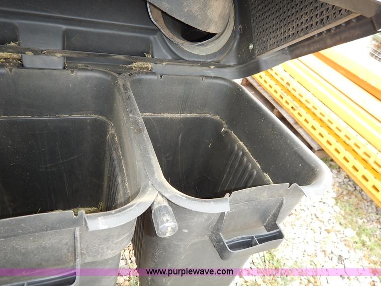 image for item BO9994 Craftsman GT5000 riding mower with bagger