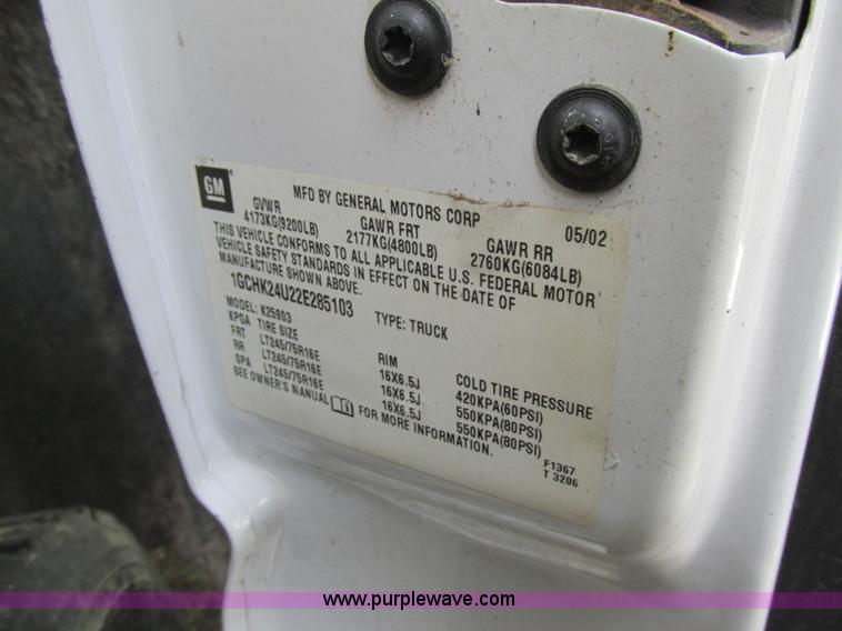 image for item BS9112 2002 Chevrolet Silverado 2500HD pickup truck