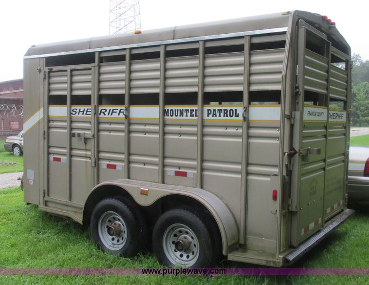 image for item BS9128 1997 Titan horse trailer