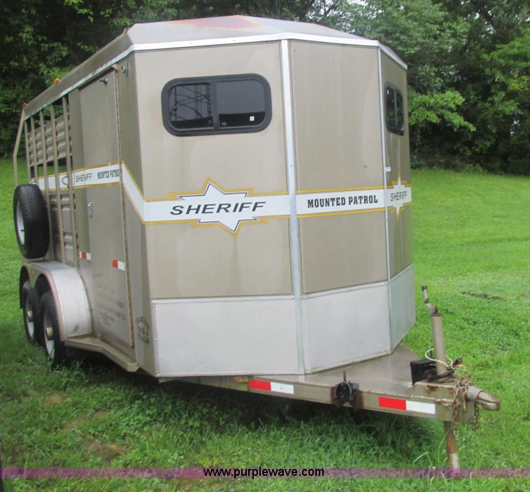 image for item BS9128 1997 Titan horse trailer