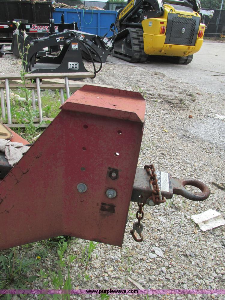 image for item BS9173 2006 Giant-vac 112 leaf vacuum