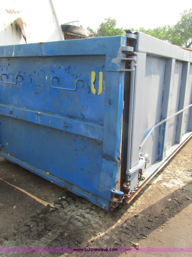 Galbreath steel rolloff container in University City, MO Item BS9175 sold Purple Wave