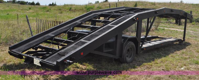 image for item F2489 1996 MRGO car carrier trailer