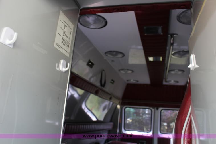 image for item F7971 1991 Ford Econoline E350 ambulance