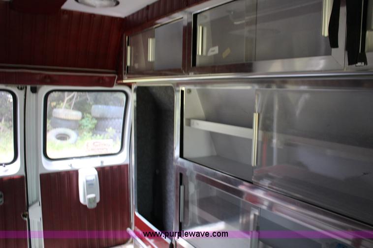 image for item F7971 1991 Ford Econoline E350 ambulance