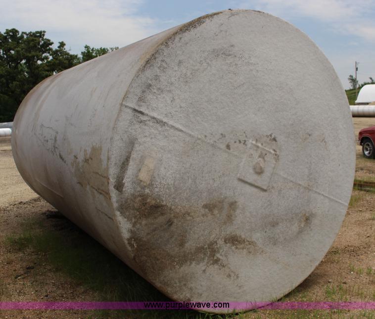 image for item F7981 Fuel tank