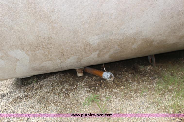 image for item F7981 Fuel tank