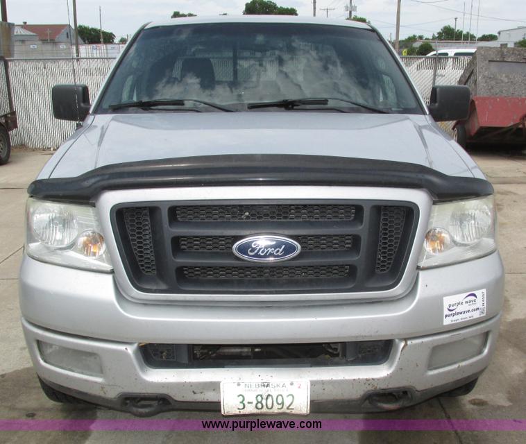 image for item H4557 2004 Ford F150 FX4 SuperCab pickup truck