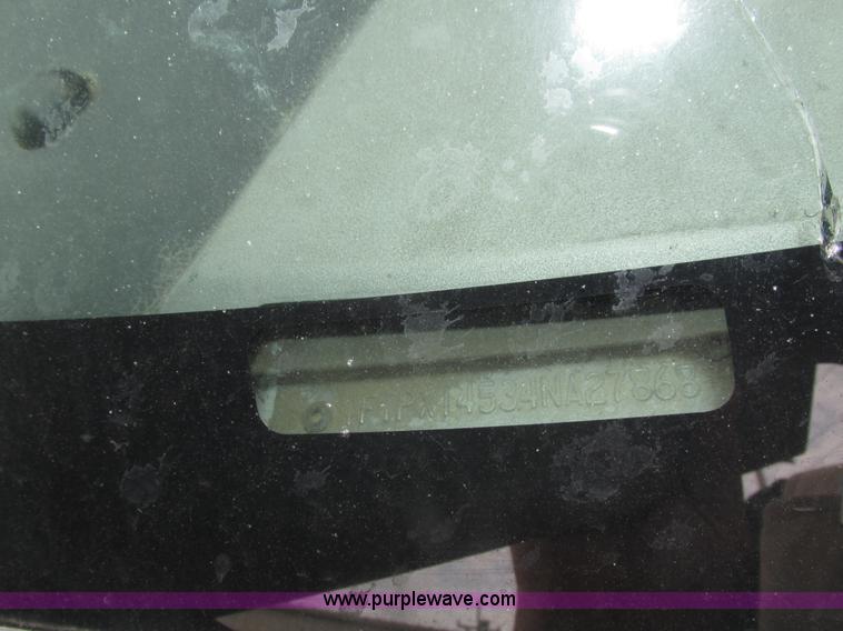 image for item H4557 2004 Ford F150 FX4 SuperCab pickup truck