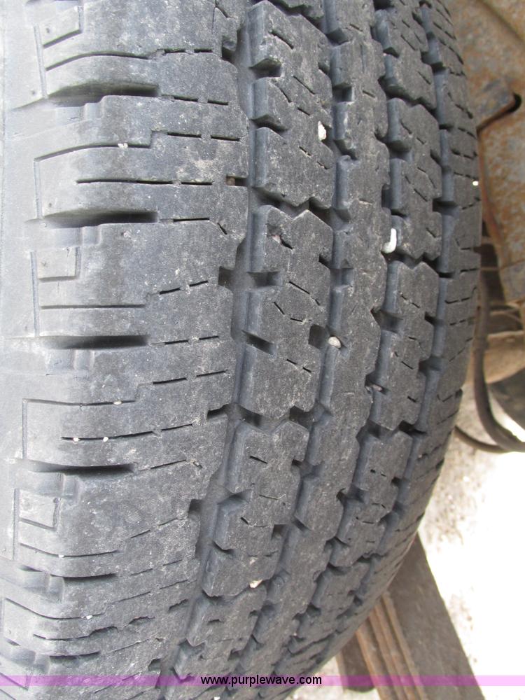 image for item H4557 2004 Ford F150 FX4 SuperCab pickup truck