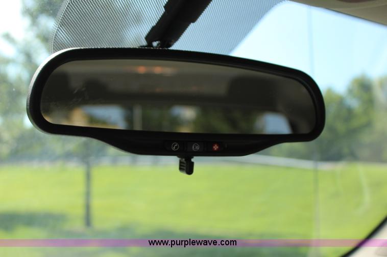 image for item I1547 2009 Chevrolet Silverado 1500 Crew Cab pickup truck