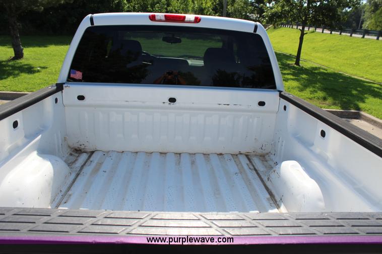 image for item I1547 2009 Chevrolet Silverado 1500 Crew Cab pickup truck