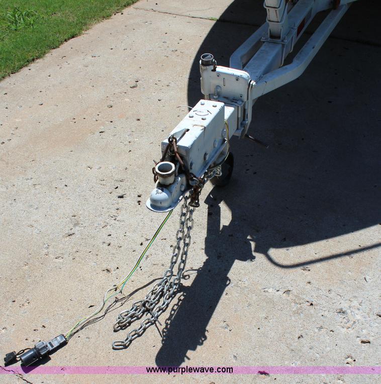 image for item I1597 1984 Chaparral 198 boat