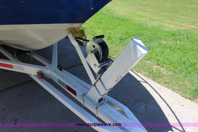 image for item I1597 1984 Chaparral 198 boat