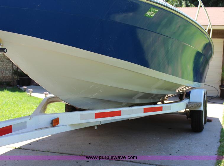 image for item I1597 1984 Chaparral 198 boat