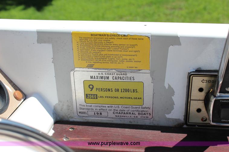 image for item I1597 1984 Chaparral 198 boat