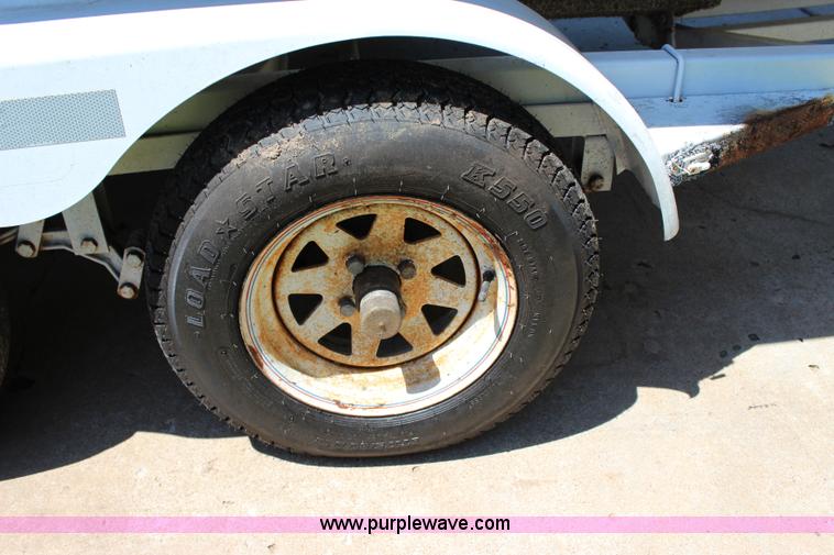 image for item I1597 1984 Chaparral 198 boat