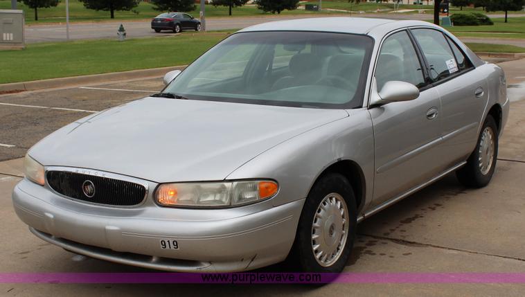 image for item I1600 2005 Buick Century