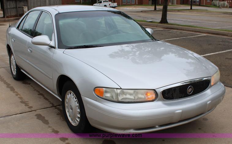 image for item I1600 2005 Buick Century