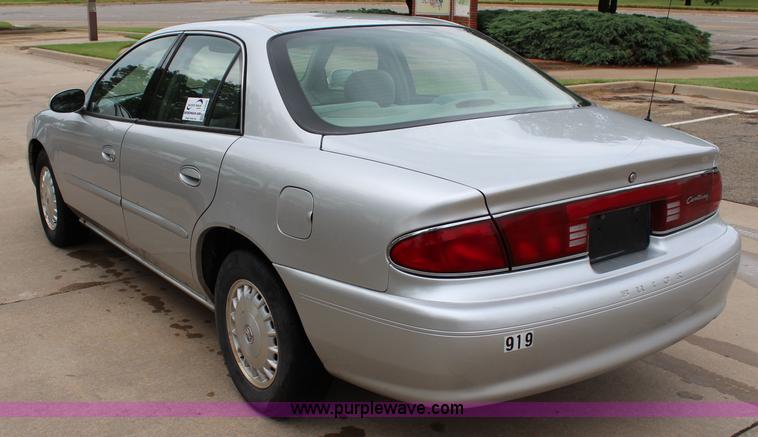 image for item I1600 2005 Buick Century