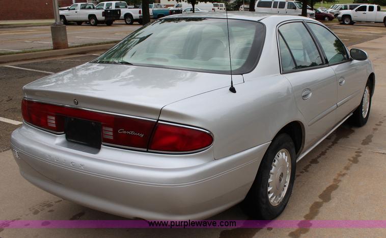 image for item I1600 2005 Buick Century