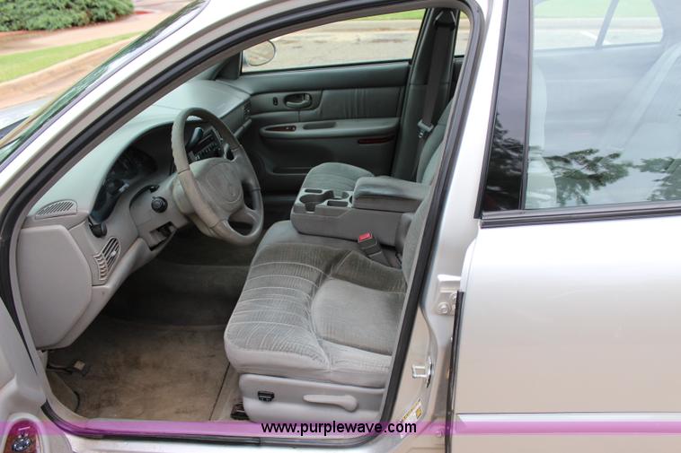 image for item I1600 2005 Buick Century