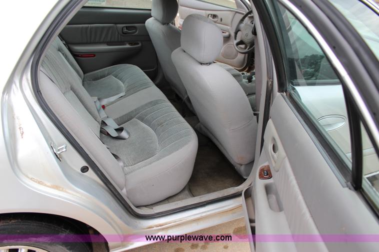 image for item I1600 2005 Buick Century