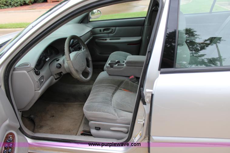 image for item I1601 2005 Buick Century
