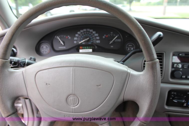 image for item I1601 2005 Buick Century