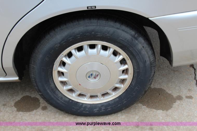 image for item I1601 2005 Buick Century