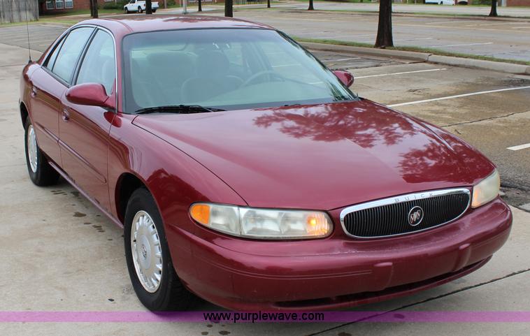 image for item I1603 2005 Buick Century