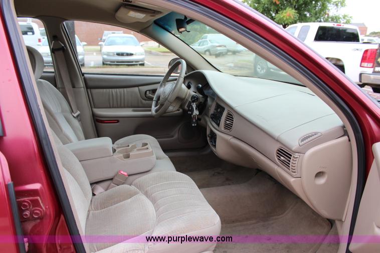 image for item I1603 2005 Buick Century