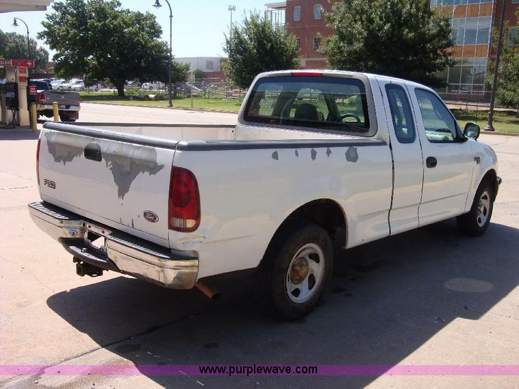image for item I1604 1998 Ford F150 Ext. Cab pickup truck