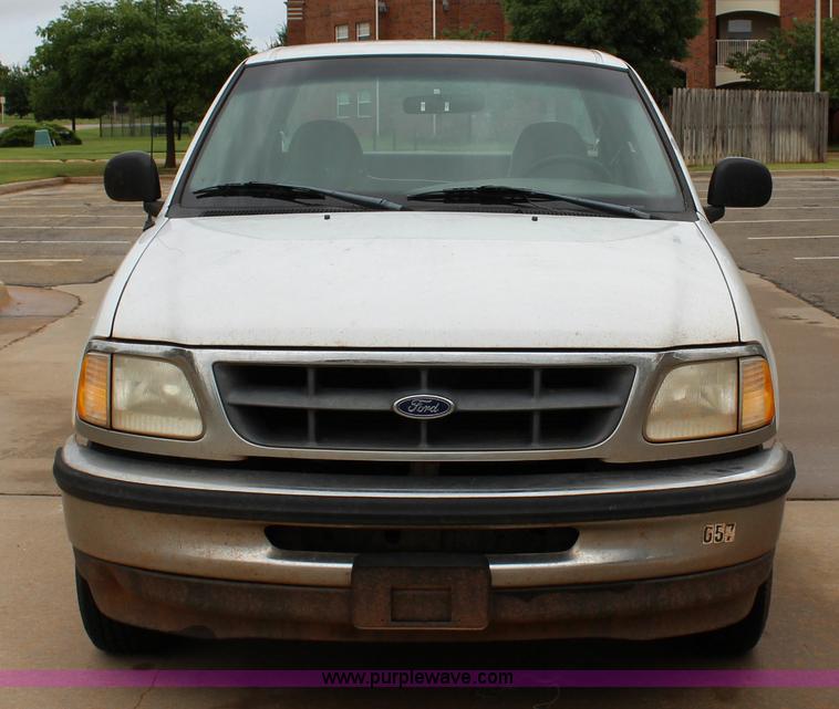 image for item I1604 1998 Ford F150 Ext. Cab pickup truck