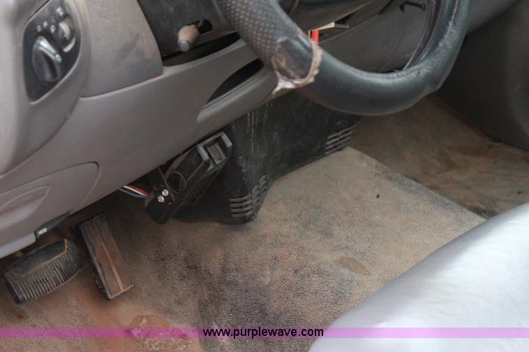 image for item I1604 1998 Ford F150 Ext. Cab pickup truck